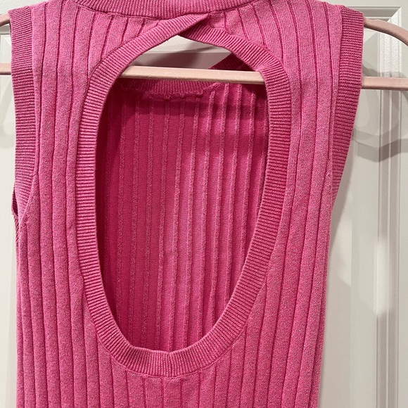 Pink midi dress open back with shimmer - Picture 4 of 6